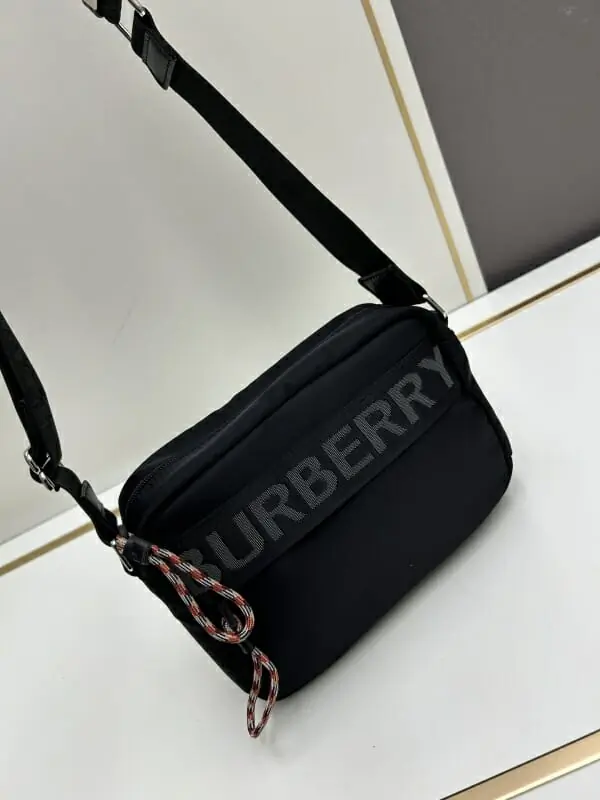 burberry aaa qualite mini sac a main pour unisexe s_126757a3